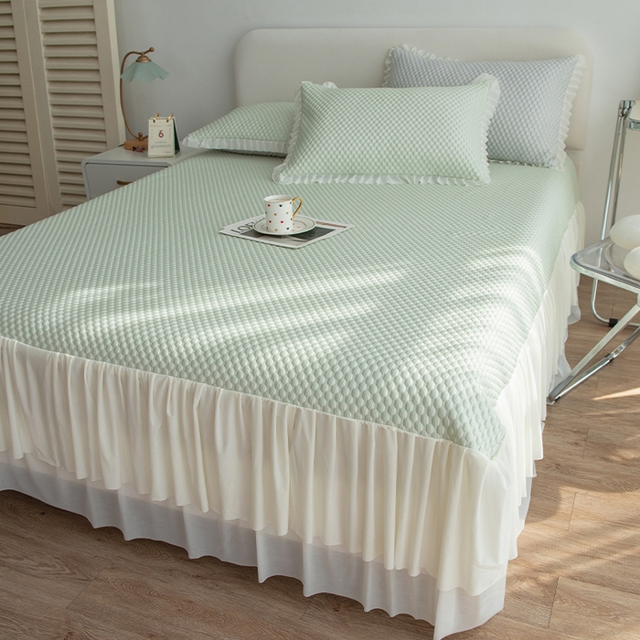 91家纺网 家纺一手货源 找家纺 （总）青雅席业 2025新款蕾丝花边床单款凉豆豆快速冰感凉席三件套