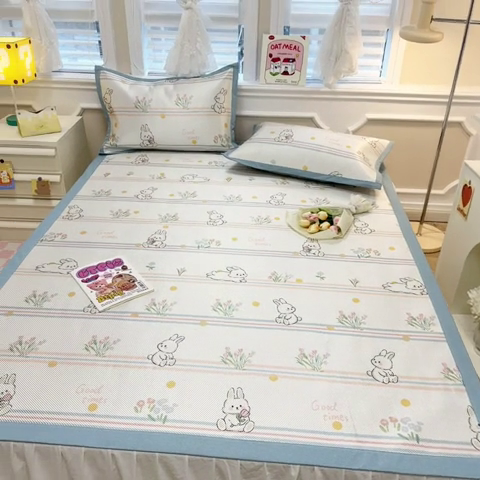 91家纺网 家纺一手货源 找家纺 慕尚 2025新款800D冰藤凉席 小白兔