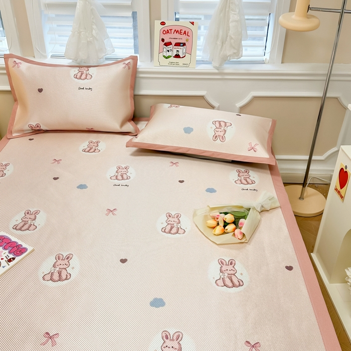 91家纺网 家纺一手货源 找家纺 慕尚 2025新款800D冰藤凉席 兔小姐