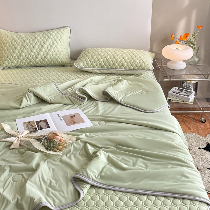 91家纺网 家纺一手货源 找家纺 欧邦 新款纯色A类凉感丝乳胶床笠三件套 浅绿
