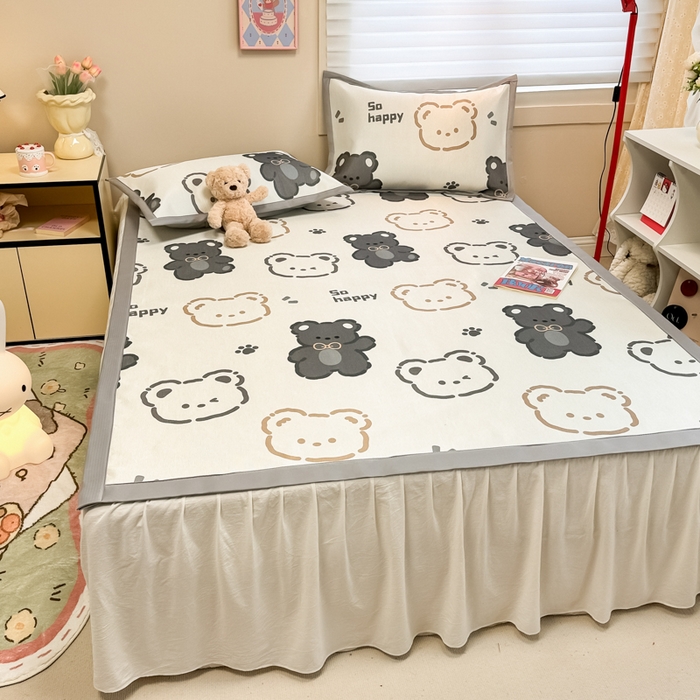 91家纺网 家纺一手货源 找家纺 2025新款慕尚600D数码印花冰丝凉席 脚印熊