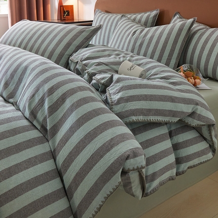 91家纺网 家纺一手货源 找家纺 莱登卡奴 2024新款全棉色织水洗棉贝壳绣系列四件套 贝壳绣-竖条绿