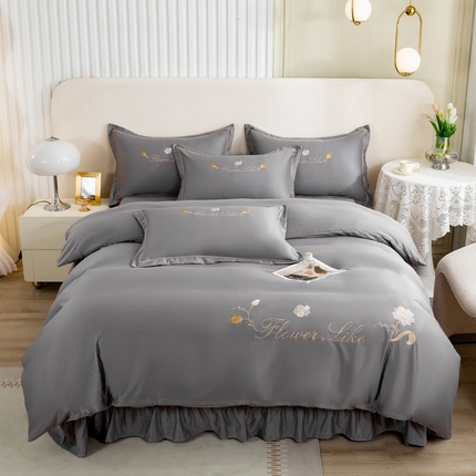 91家纺网 家纺一手货源 找家纺 （总）银石-床裙款水洗真丝绣花四件套