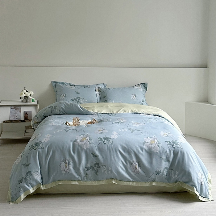 91家纺网 家纺一手货源 找家纺 氧家 2025新款莱赛尔天丝数码印花四件套宽边断角工艺（礼盒装）春日花语