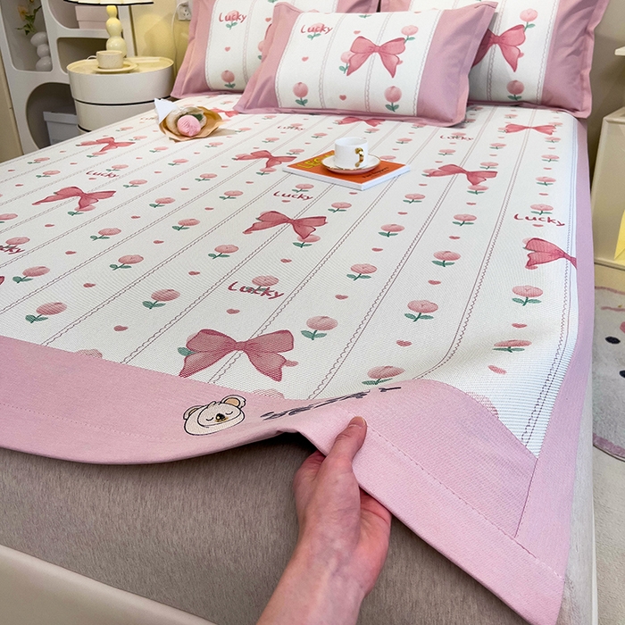 91家纺网 家纺一手货源 找家纺 全季家居 2024新款A类抗菌数码印花冰藤席三件套 床席款-蝴蝶结