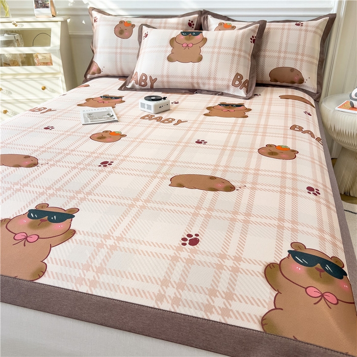 91家纺网 家纺一手货源 找家纺 孩子王家纺 2024新款凉感卡通冰丝席-成人款 呆萌水豚