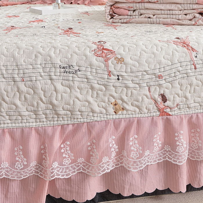 91家纺网 家纺一手货源 找家纺 梦柏家纺 2024新款亲肤泡泡棉夹棉床盖夏被四件套 芭蕾女孩