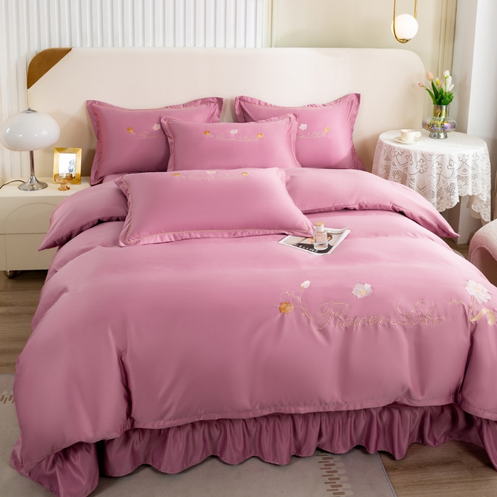 91家纺网 家纺一手货源 找家纺 银石-床裙款水洗真丝绣花四件套 紫豆沙