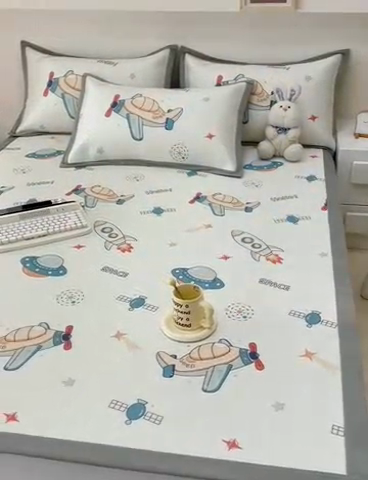 91家纺网 家纺一手货源 找家纺 全季家居 2024新款5A抗菌小清新数码印花冰藤席 床席款-宇宙飞船