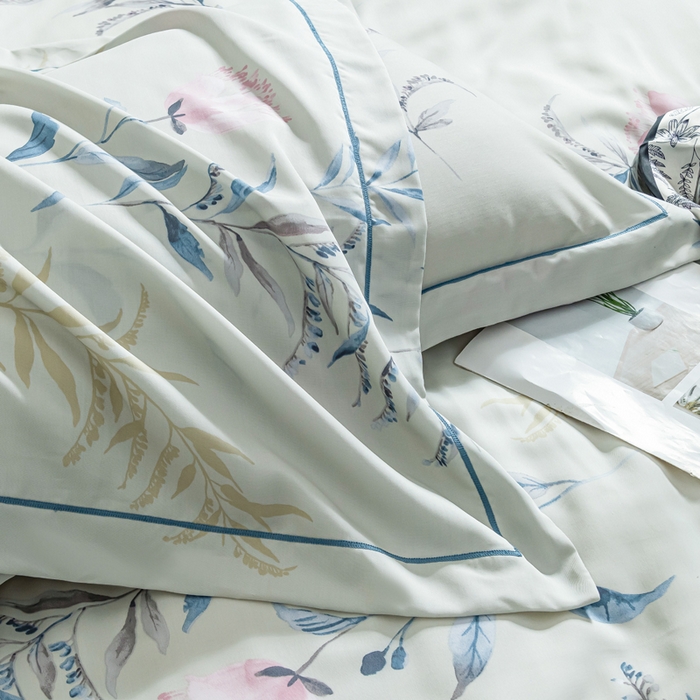 91家纺网 家纺一手货源 找家纺 氧家 2025新款莱赛尔天丝数码印花四件套宽边断角工艺（礼盒装）沐夏