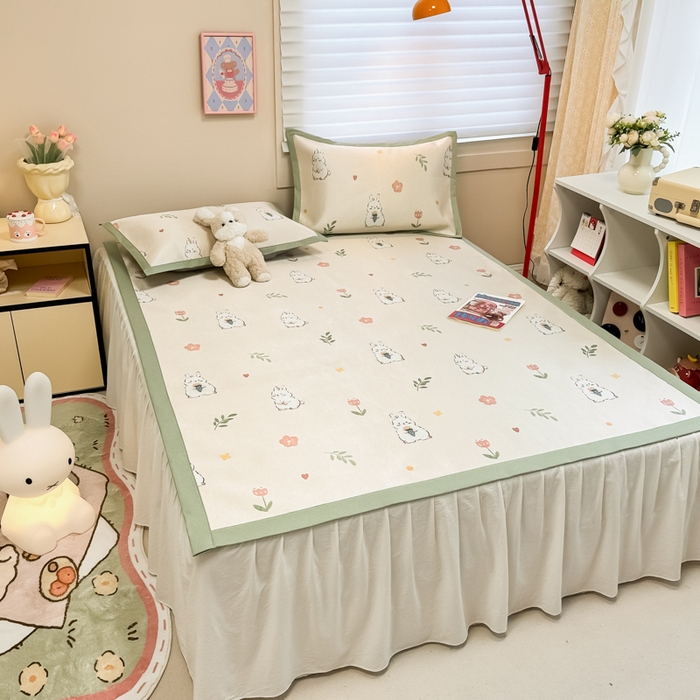 91家纺网 家纺一手货源 找家纺 2025新款慕尚600D数码印花冰丝凉席 可爱小兔