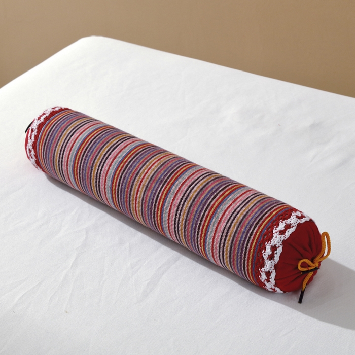 91家纺网 家纺一手货源 找家纺 （总）芯奇想 2024新款圆柱形荞麦硬枕头颈椎枕头糖果枕