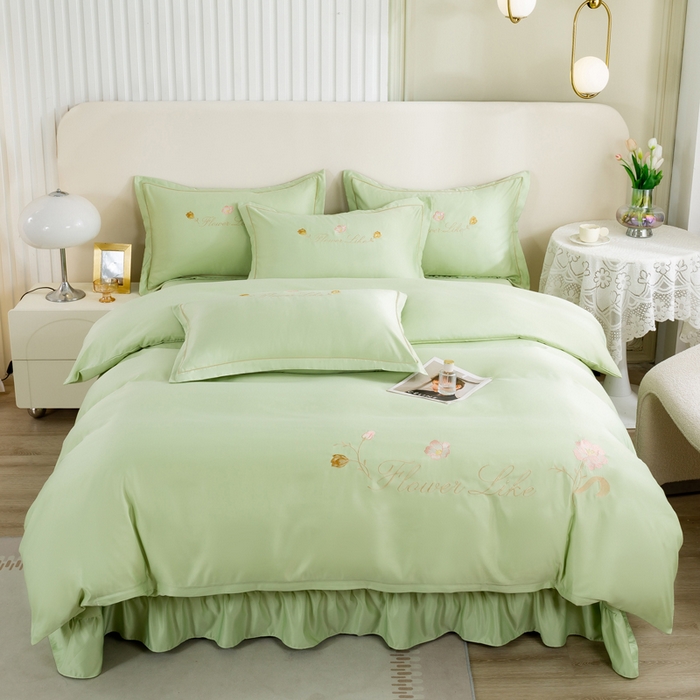 91家纺网 家纺一手货源 找家纺 银石-床裙款水洗真丝绣花四件套 果绿