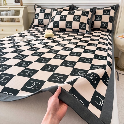 孩子王家纺 2024新款凉感卡通冰丝席-成人款 时尚格子