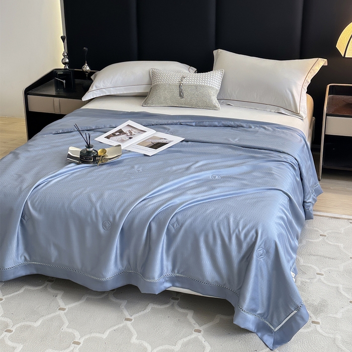 91家纺网 家纺一手货源 找家纺 （总）蜜柚 2024新款60s莱赛尔天丝提花大豆夏被-格言系列（控价199以上）