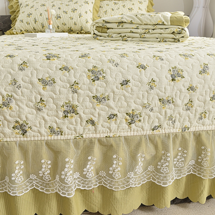 91家纺网 家纺一手货源 找家纺 梦柏家纺 2024新款亲肤泡泡棉夹棉床盖夏被四件套 秘境