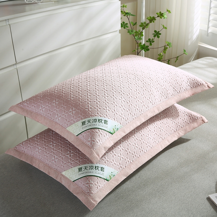 91家纺网 家纺一手货源 找家纺 小牛席业 2024新款浪漫花语冷感豆豆枕套 浪漫花语冷感豆豆枕套-粉色