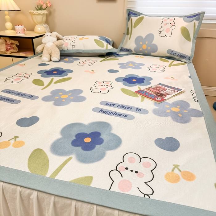 91家纺网 家纺一手货源 找家纺 2025新款慕尚600D数码印花冰丝凉席 甜心兔