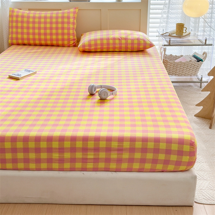 91家纺网 家纺一手货源 找家纺 北欧良品 2024新款水洗棉单品床笠、床单--格纹款（床笠、床单） 粉黄中格