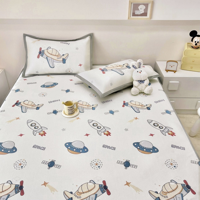 91家纺网 家纺一手货源 找家纺 全季家居 2024新款5A抗菌小清新数码印花冰藤席 床笠款-宇宙飞船