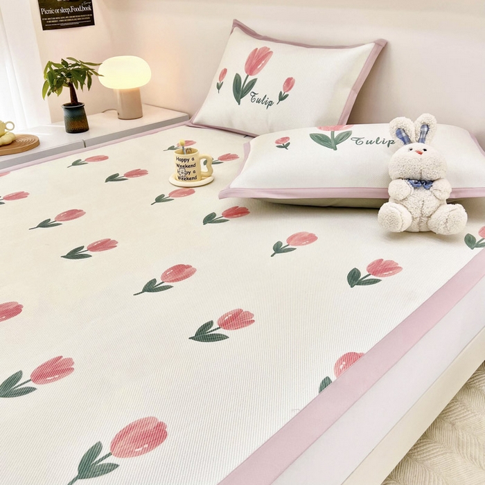 91家纺网 家纺一手货源 找家纺 全季家居 2024新款5A抗菌小清新数码印花冰藤席 床席款-郁金香