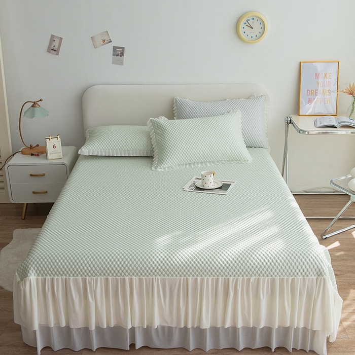 91家纺网 家纺一手货源 找家纺 （总）青雅席业 2025新款蕾丝花边床单款凉豆豆快速冰感凉席三件套