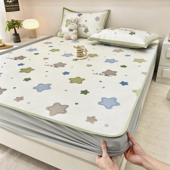 91家纺网 家纺一手货源 找家纺 全季家居 2024新款5A抗菌小清新数码印花冰藤席 床笠款-彩色星星