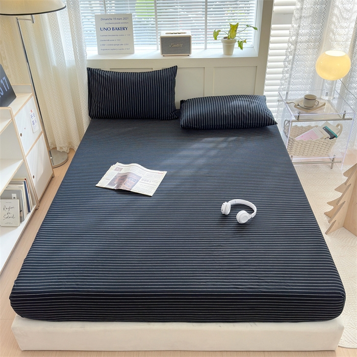 91家纺网 家纺一手货源 找家纺 北欧良品 2024新款水洗棉单品床笠、床单--格纹款（床笠、床单） 极简条黑