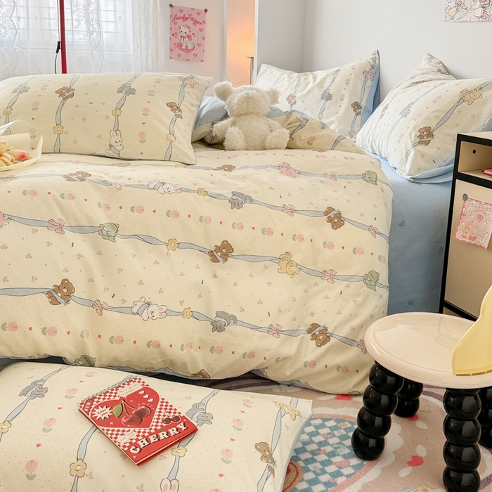 91家纺网 家纺一手货源 找家纺 慕尚 2025新款13070全棉小清新四件套 冒险家熊