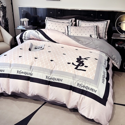 91家纺网 家纺一手货源 找家纺 （总）色鬼布艺 2024新款大牌风进口双面冰丝四件套水洗真丝四件套直播爆款暴力熊