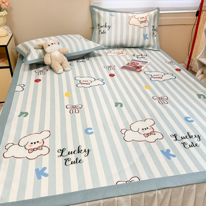 91家纺网 家纺一手货源 找家纺 2025新款慕尚600D数码印花冰丝凉席 蝴蝶结狗