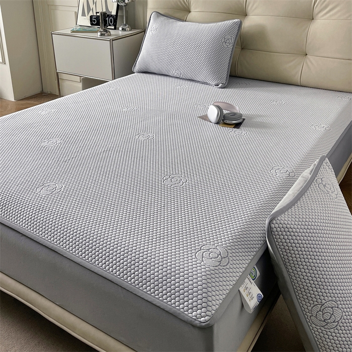 91家纺网 家纺一手货源 找家纺 2024新款抗菌凉豆豆提花床笠款凉席-花朵系列 花朵-星空蓝