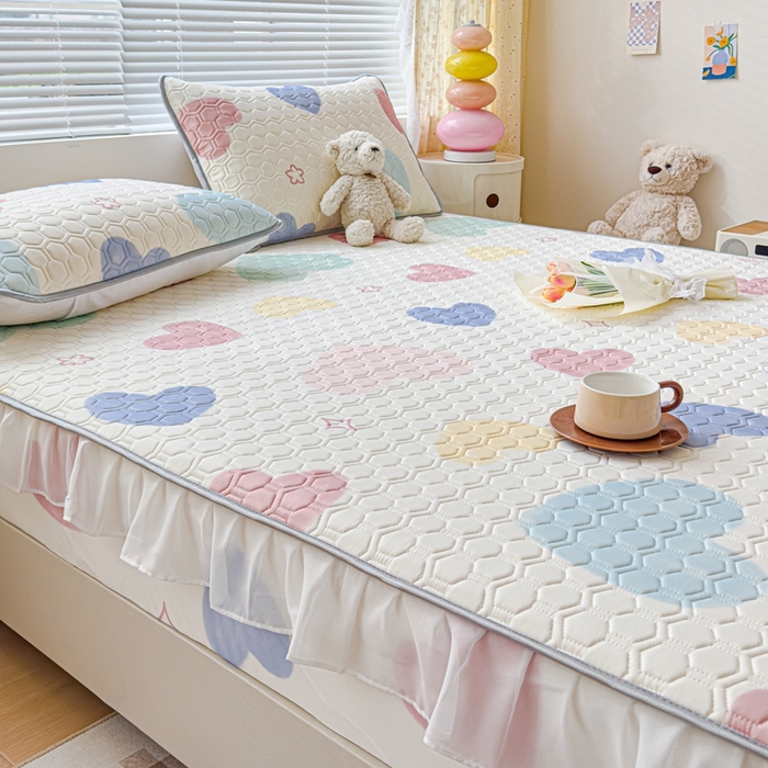 91家纺网 家纺一手货源 找家纺 小萌虎 2024新款胶质凉席床笠花边款 爱心