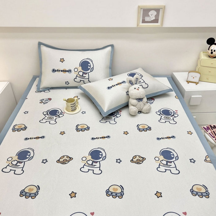 91家纺网 家纺一手货源 找家纺 全季家居 2024新款5A抗菌小清新数码印花冰藤席 床席款-星空世界