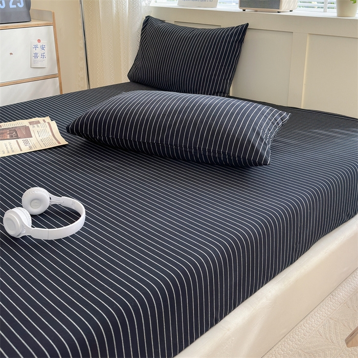 91家纺网 家纺一手货源 找家纺 北欧良品 2024新款水洗棉单品床笠、床单--格纹款（床笠、床单） 极简条黑