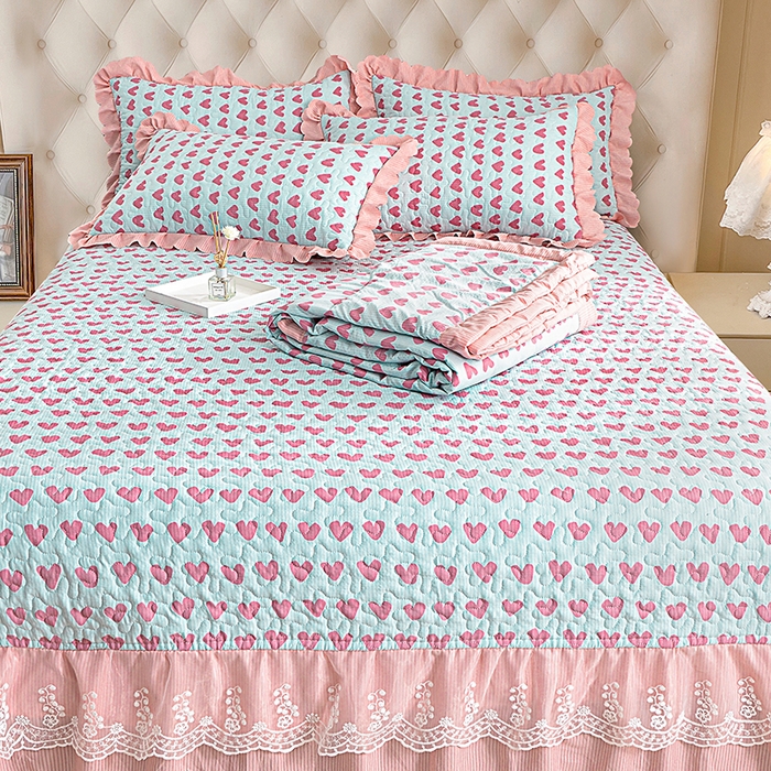 91家纺网 家纺一手货源 找家纺 梦柏家纺 2024新款亲肤泡泡棉夹棉床盖夏被四件套 甜心-兰