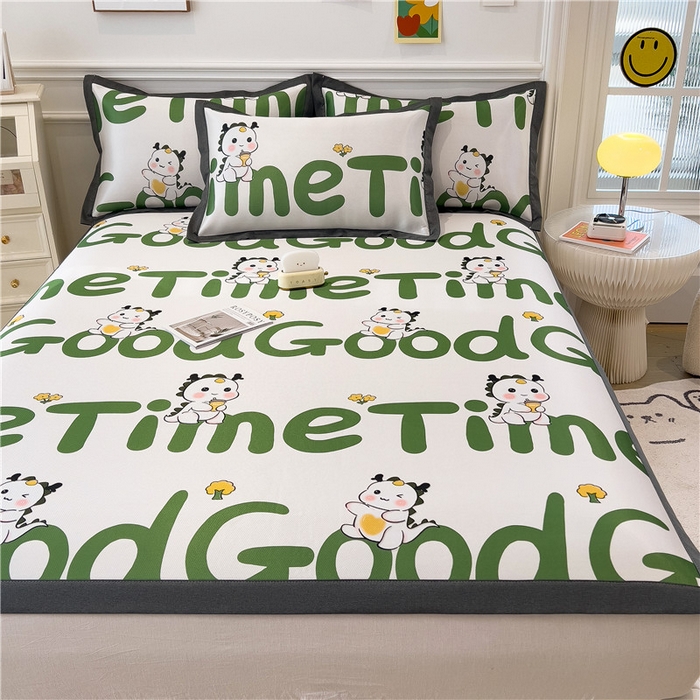 91家纺网 家纺一手货源 找家纺 孩子王家纺 2024新款凉感卡通冰丝席-成人款 快乐皮皮龙