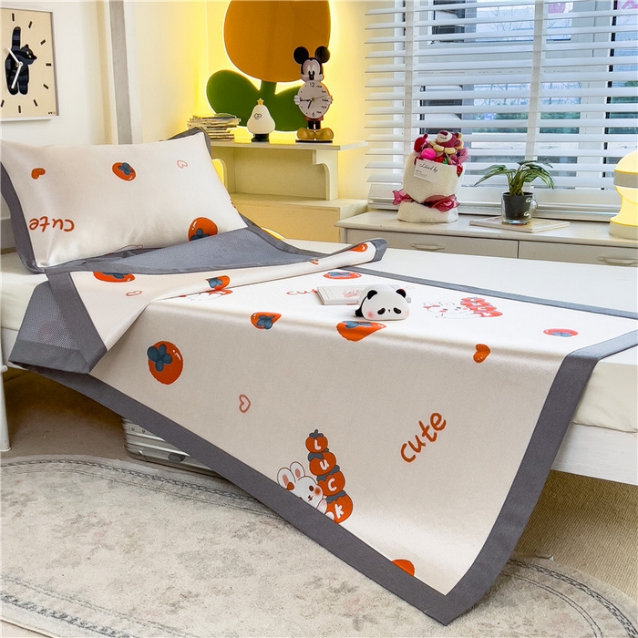 91家纺网 家纺一手货源 找家纺 孩子王家纺 2024新款凉感卡通冰丝席-学生款 好柿成双