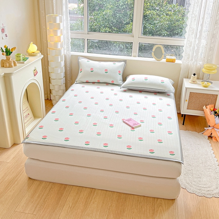 91家纺网 家纺一手货源 找家纺 2025新款慕尚600D数码印花冰丝凉席 郁金香