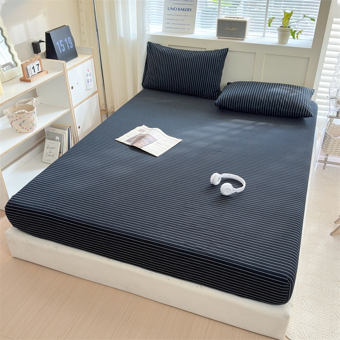 91家纺网 家纺一手货源 找家纺 北欧良品 2024新款水洗棉单品床笠、床单--格纹款（床笠、床单） 极简条黑