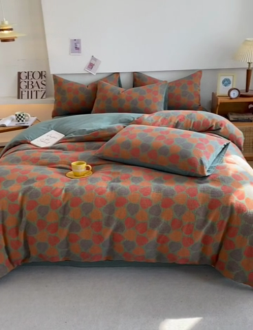 91家纺网 家纺一手货源 找家纺 2024新款全棉纯棉双层纱三层纱立体提花四件套 春日密语