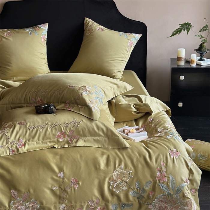 91家纺网 家纺一手货源 找家纺 鹿班家居 2024新款100支长绒棉精致刺绣系列四件套—去野标准会员-20 去野-月蓉黄