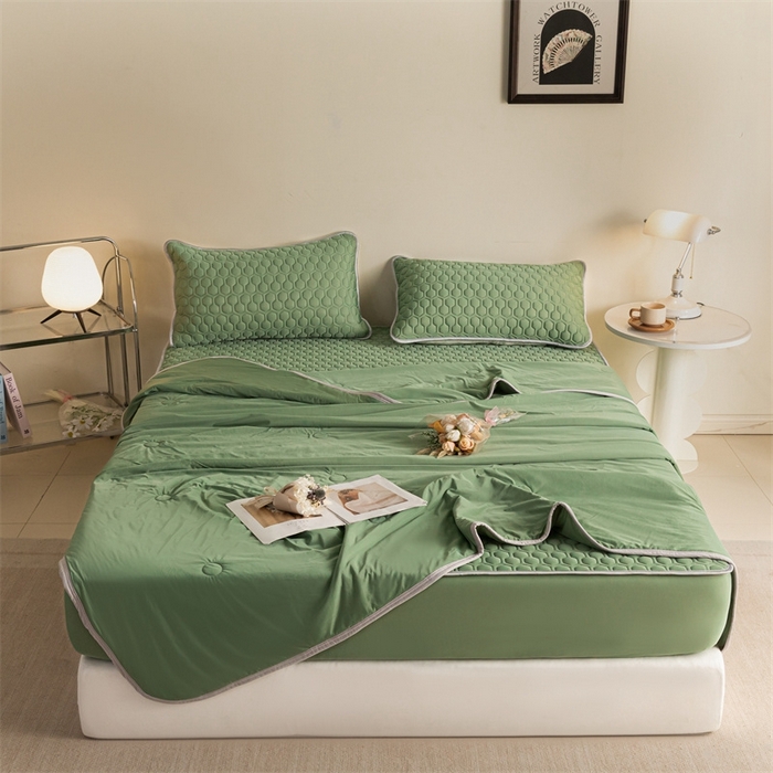 91家纺网 家纺一手货源 找家纺 欧邦 新款纯色A类凉感丝乳胶床笠三件套 牛油绿