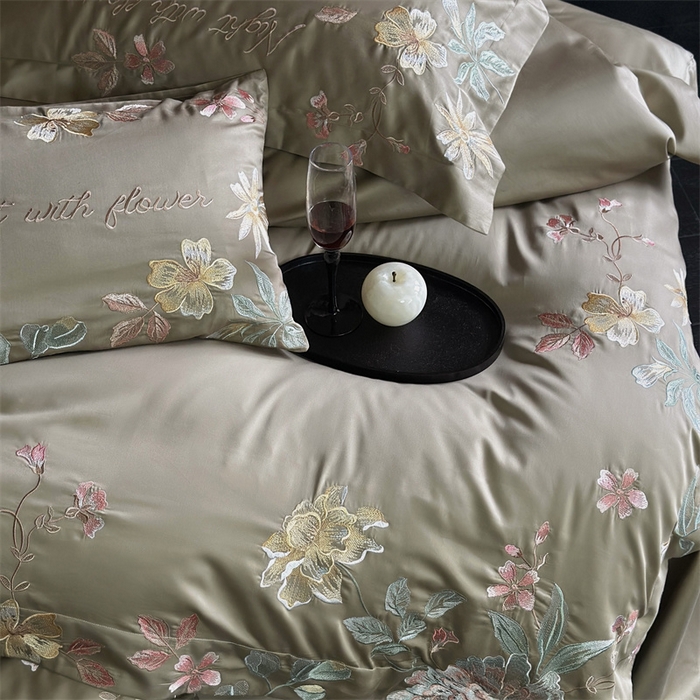 91家纺网 家纺一手货源 找家纺 鹿班家居 2024新款100支长绒棉精致刺绣系列四件套—去野标准会员-20 去野-瓦松绿