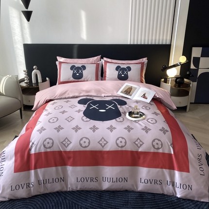 91家纺网 家纺一手货源 找家纺 色鬼布艺 2024新款冰丝四件套水洗真丝四件套 轻奢熊