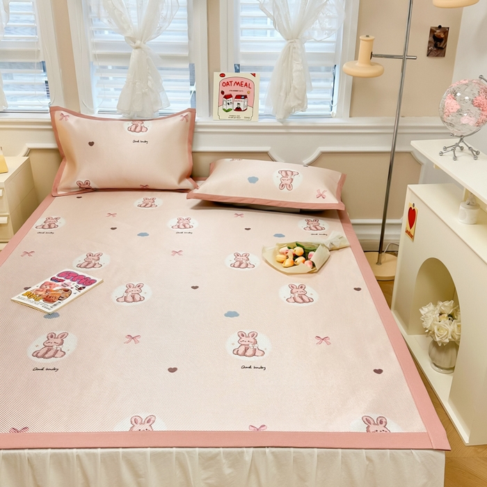 91家纺网 家纺一手货源 找家纺 慕尚 2025新款800D冰藤凉席 兔小姐