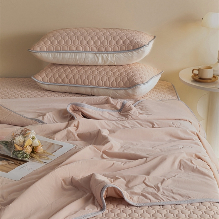 91家纺网 家纺一手货源 找家纺 欧邦 新款纯色A类凉感丝乳胶床笠三件套 苏梅粉