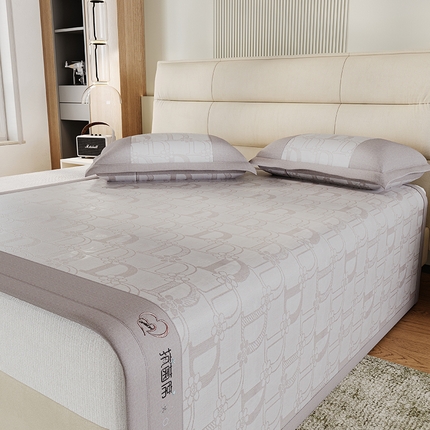 爱宝被业 2024新款冰丝凉席提花刺绣字母款 灰