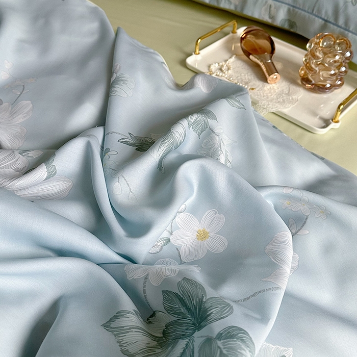 91家纺网 家纺一手货源 找家纺 氧家 2025新款莱赛尔天丝数码印花四件套宽边断角工艺（礼盒装）春日花语