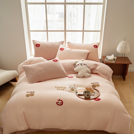 91家纺网 家纺一手货源 找家纺 FORTWO家纺原创设计（FOR TWO家纺） 2024新款双层纱系列四件套 饼干兔